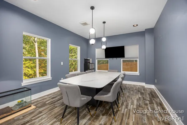 $525,000 | 2905 Woodside Avenue Southeast, Grand Rapids, MI 49508