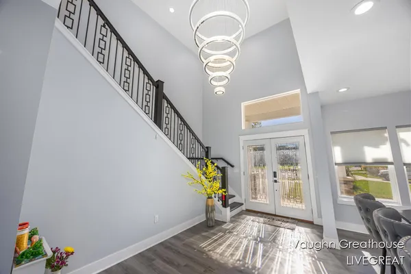$525,000 | 2905 Woodside Avenue Southeast, Grand Rapids, MI 49508