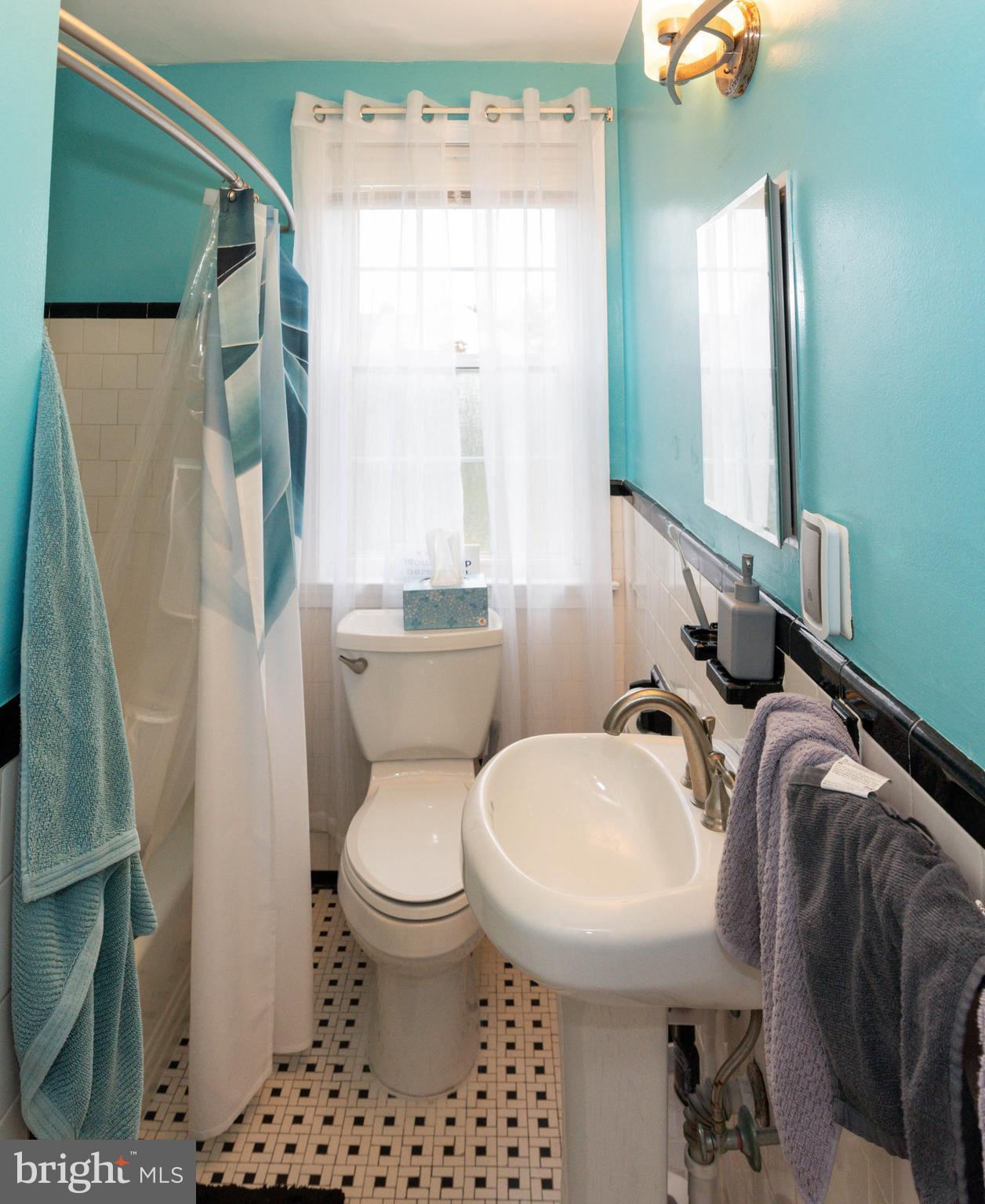 1809 Deveron Road Towson, MD 21286 - Photo 13 of 21