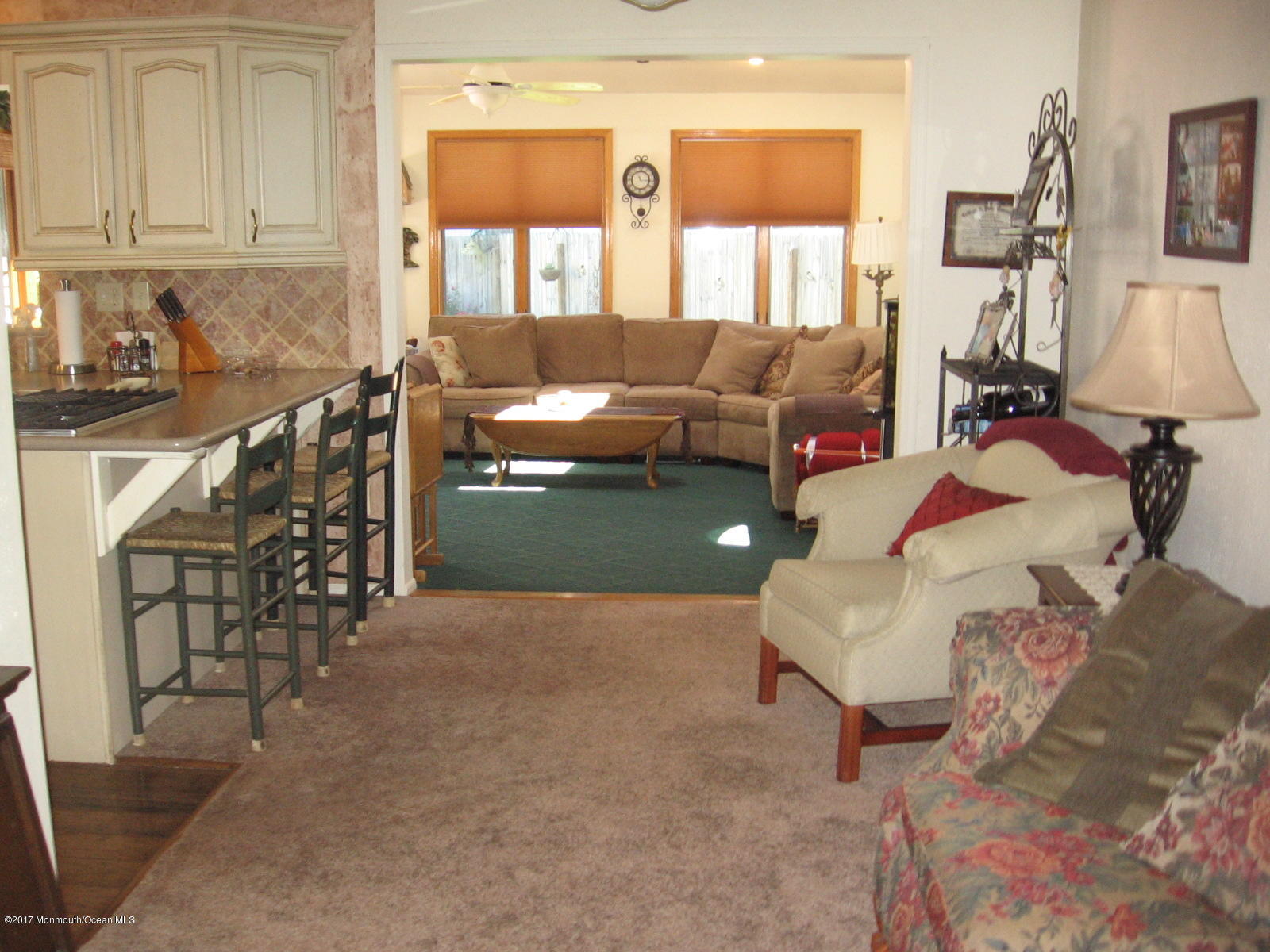 18 Lancelot Road Manalapan, NJ 07726 - Photo 12 of 32 IMG_2162