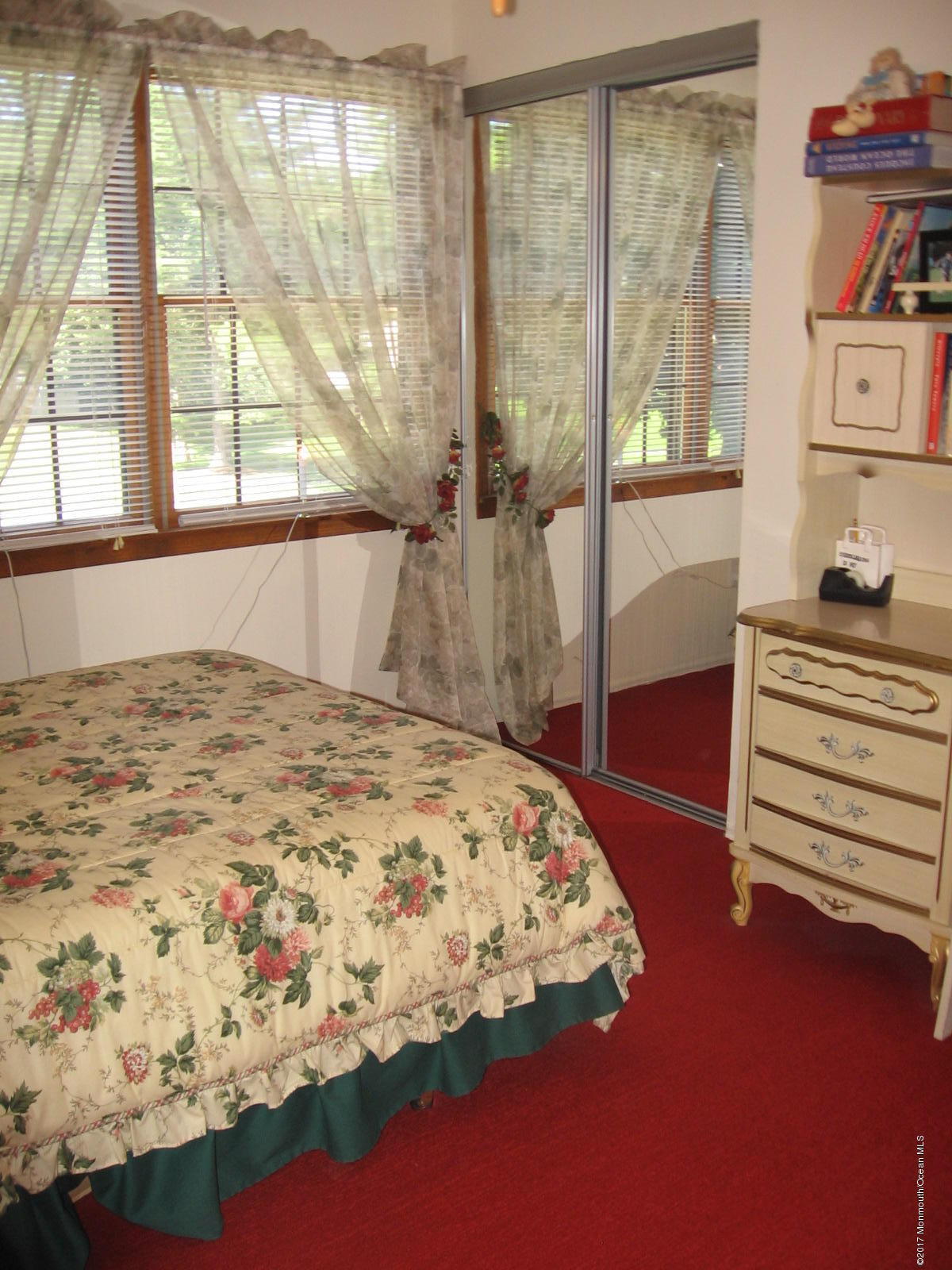 18 Lancelot Road Manalapan, NJ 07726 - Photo 21 of 32 IMG_2131