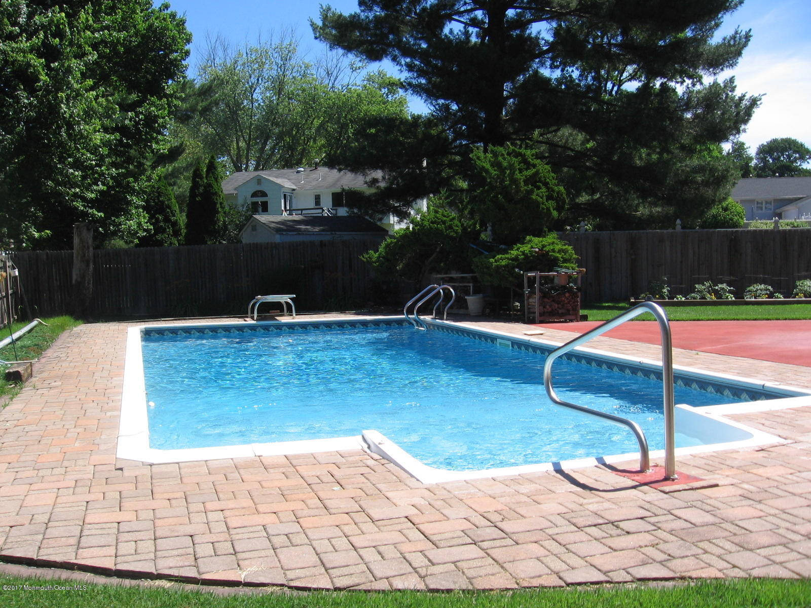 18 Lancelot Road Manalapan, NJ 07726 - Photo 28 of 32 IMG_2152