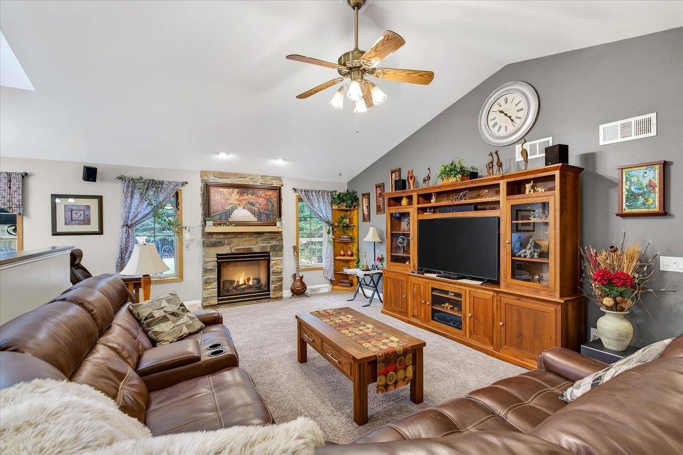 3215 Conservancy Estates Lane Sun Prairie, WI 53590 - Photo 11 of 73