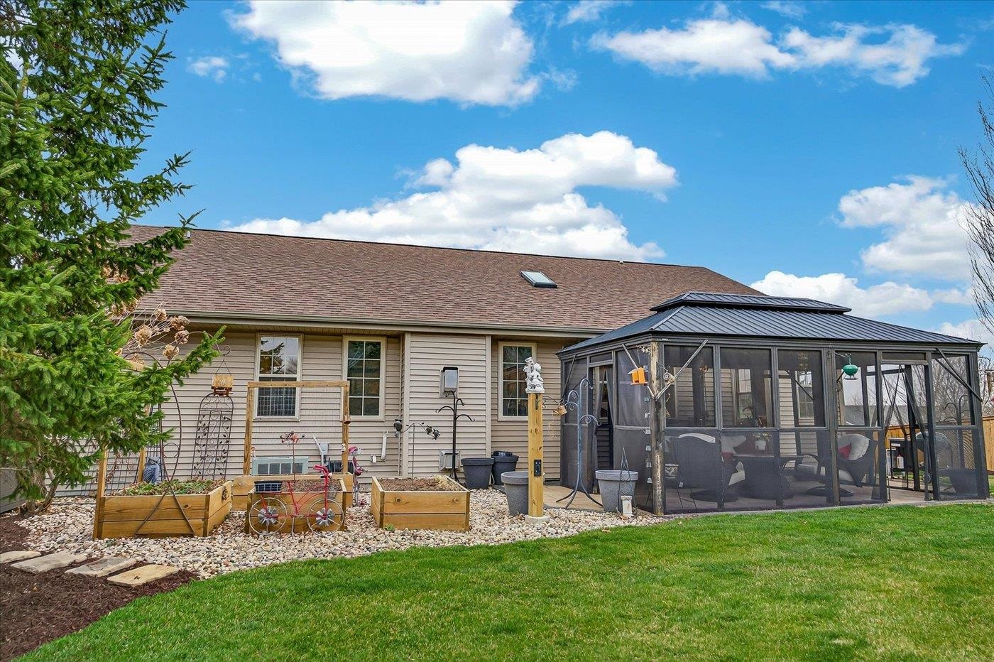 3215 Conservancy Estates Lane Sun Prairie, WI 53590 - Photo 57 of 73