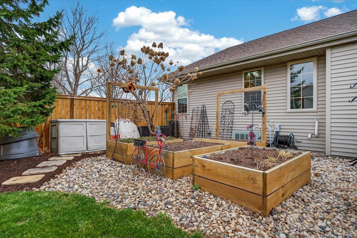 3215 Conservancy Estates Lane Sun Prairie, WI 53590 - Photo 60 of 73