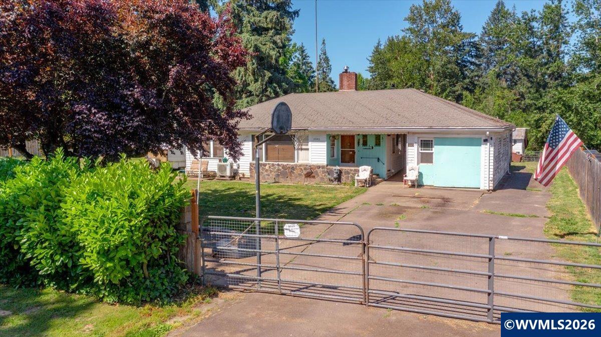 5945 Lake Labish Road Northeast Salem, OR 97305 - Photo 2 of 48