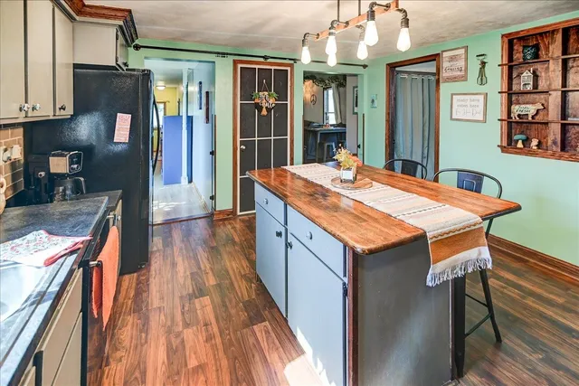 $324,900 | 742 Hubbell Street, Marshall, WI 53559