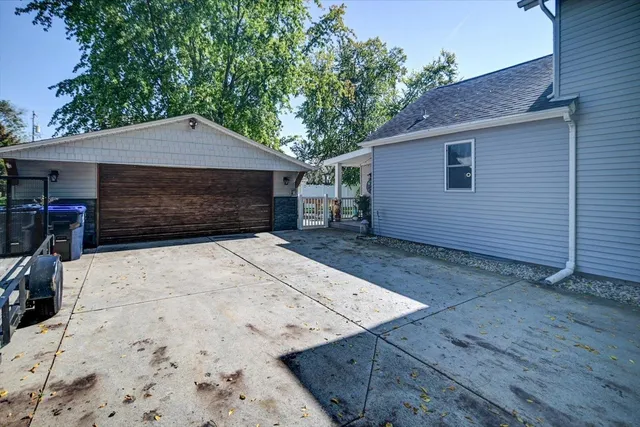 $324,900 | 742 Hubbell Street, Marshall, WI 53559