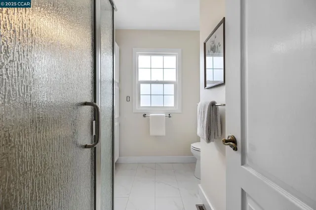 $928,000 | 16063 Berkshire Drive, Castro Valley, CA 94578