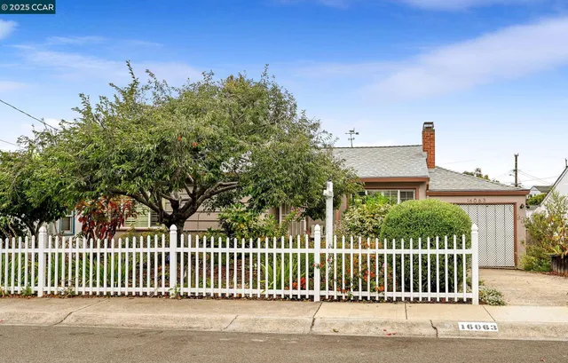$928,000 | 16063 Berkshire Drive, Castro Valley, CA 94578