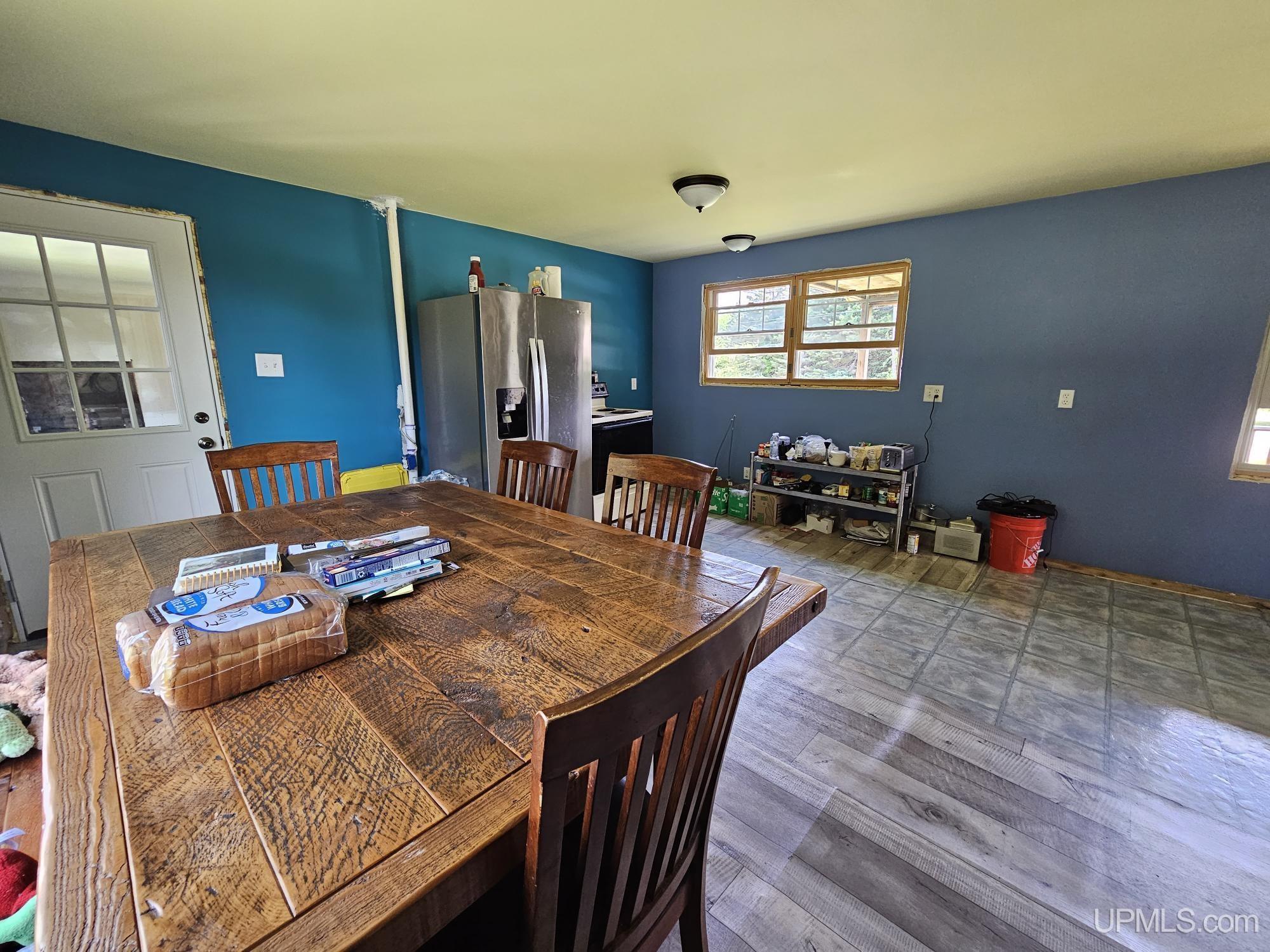 1121 North Co Road Gulliver, MI 49840 - Photo 6 of 37