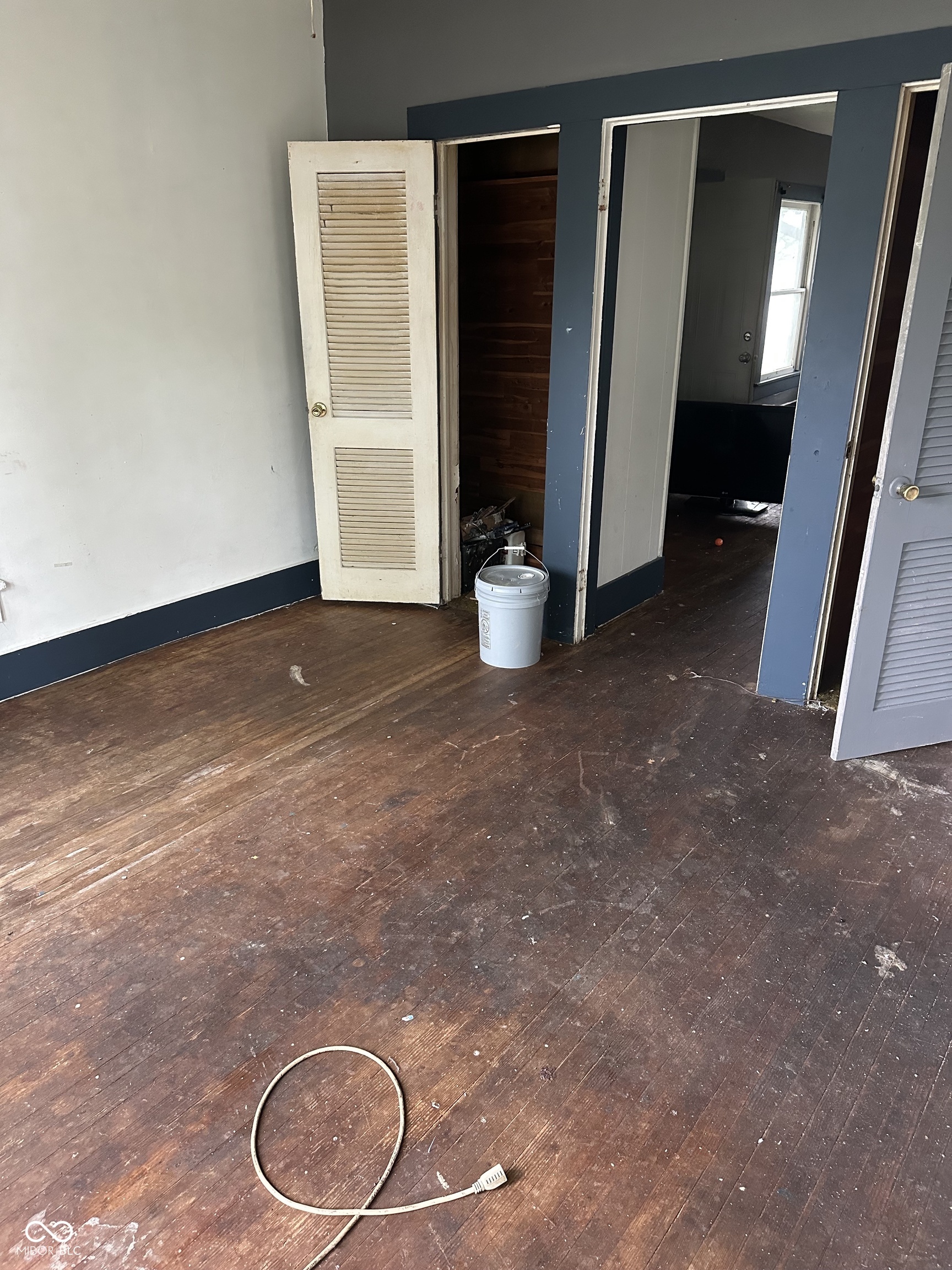 1238 East Thompson Road Indianapolis, IN 46227 - Photo 8 of 24