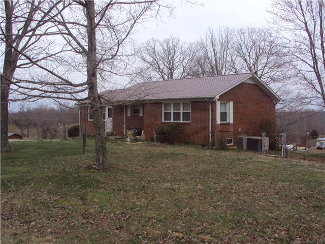 1838 Clydeton Road Waverly, TN 37185 - Photo 1 of 9 Welcome to 1838 Clydeton Road