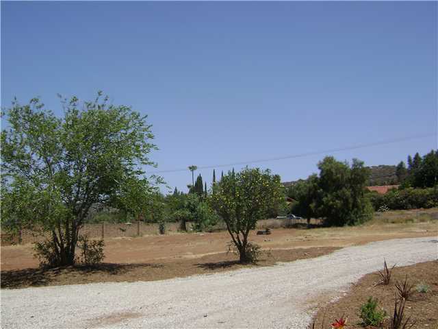 12707 Campo Road Spring Valley, CA 91978 - Photo 14 of 17