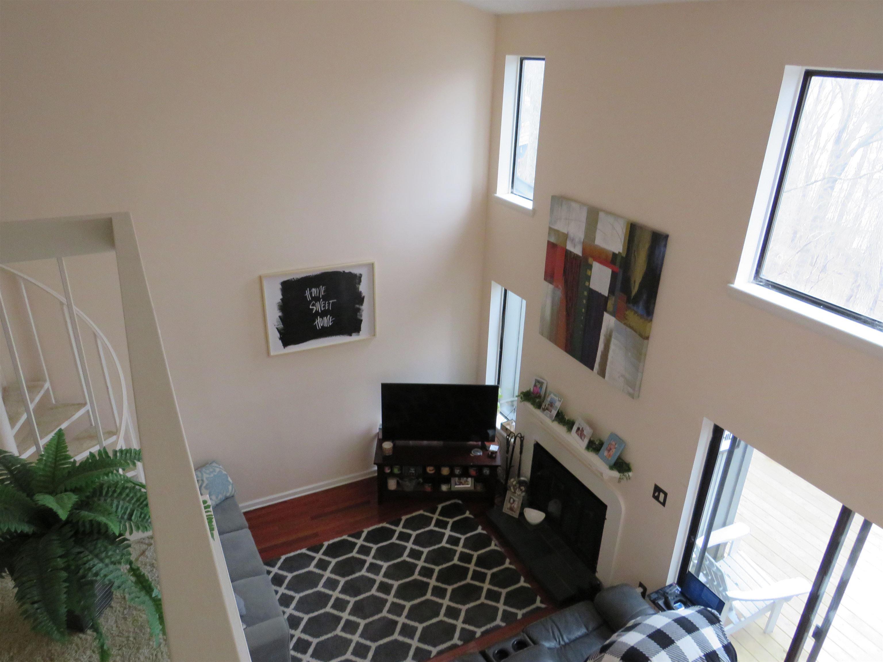 9120 South Pointe Ridge Lane, Unit 44 Bloomington, IN 47401 - Photo 14 of 16