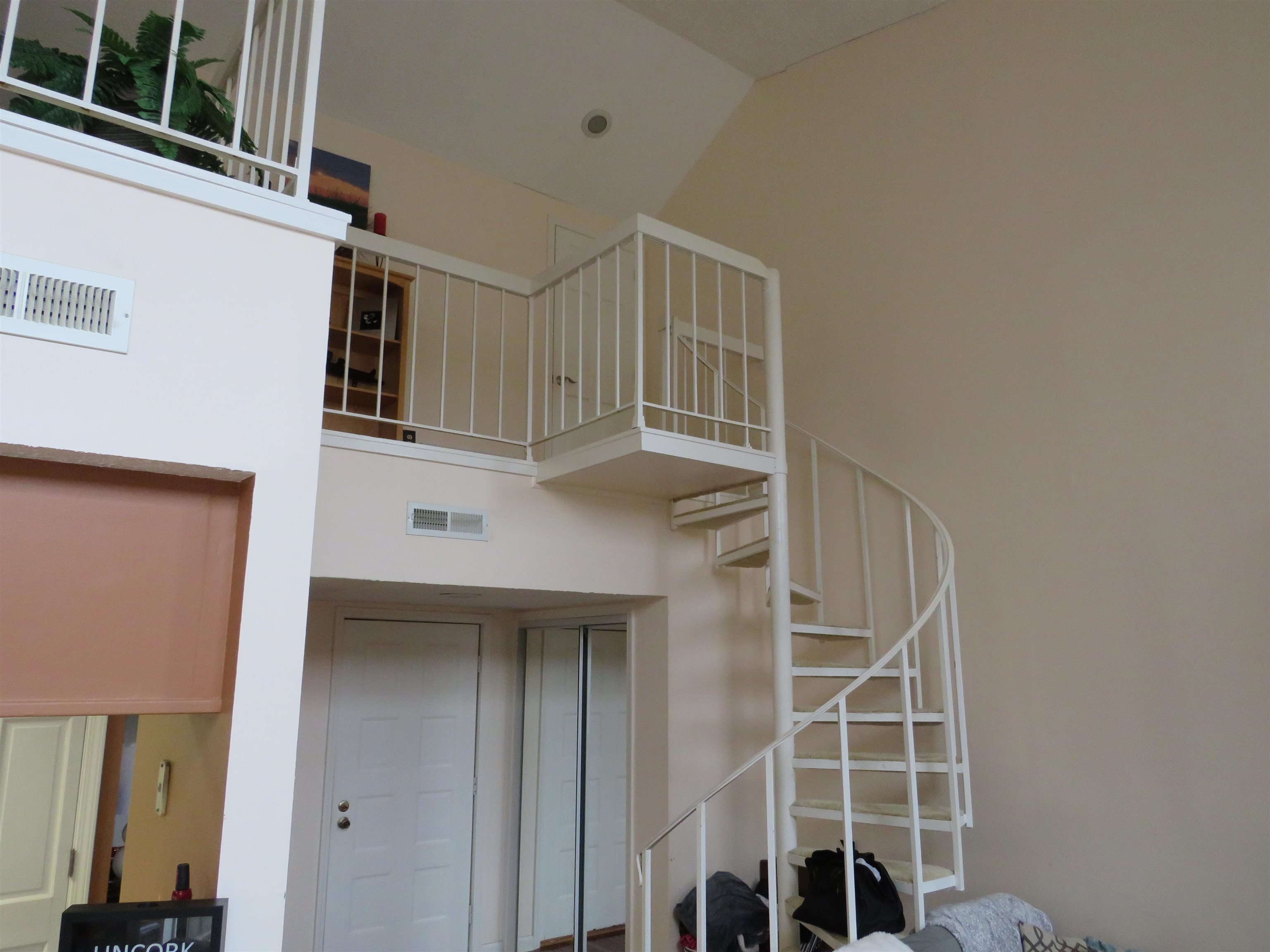 9120 South Pointe Ridge Lane, Unit 44 Bloomington, IN 47401 - Photo 10 of 16