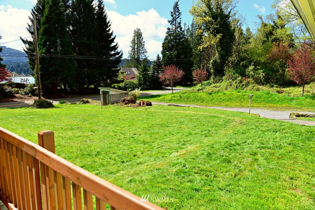 3278 North Shore Road Bellingham, WA 98226 - Photo 19 of 24 Gallery Image 19