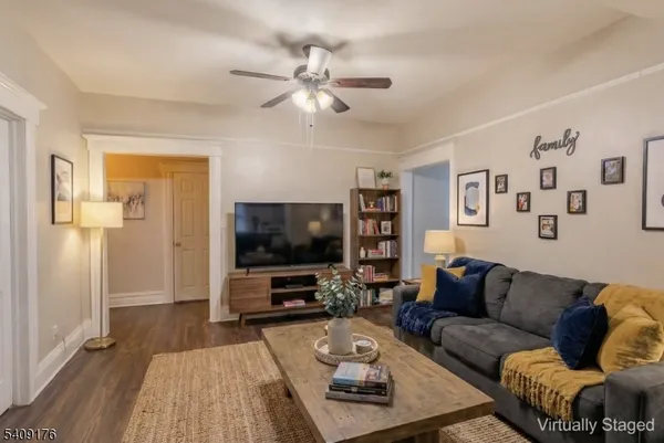$780,000 | 5 Hinrichs Place, Unit 2, Bloomfield, NJ 07003