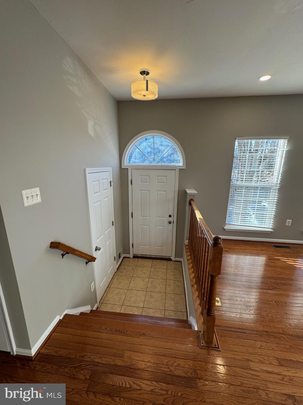14190 Hunters Run Way Gainesville, VA 20155 - Photo 2 of 34