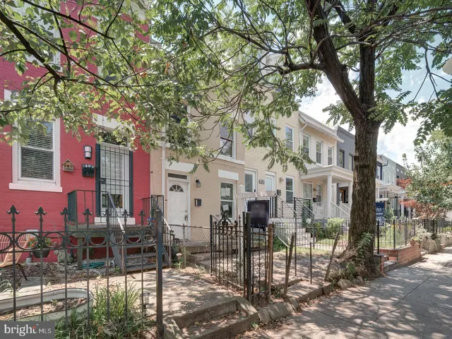 $345,000 | 633 Morton Place Northeast, Washington, DC 20002