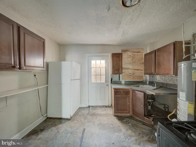 $345,000 | 633 Morton Place Northeast, Washington, DC 20002