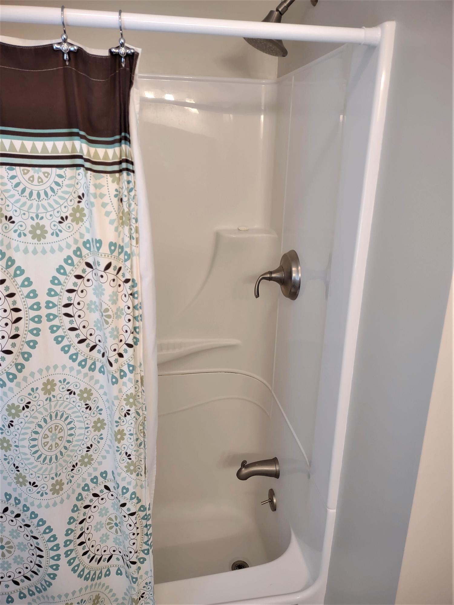 53 Ichabod Lane Hampden, ME 04444 - Photo 28 of 66 Bathroom_Full Tub