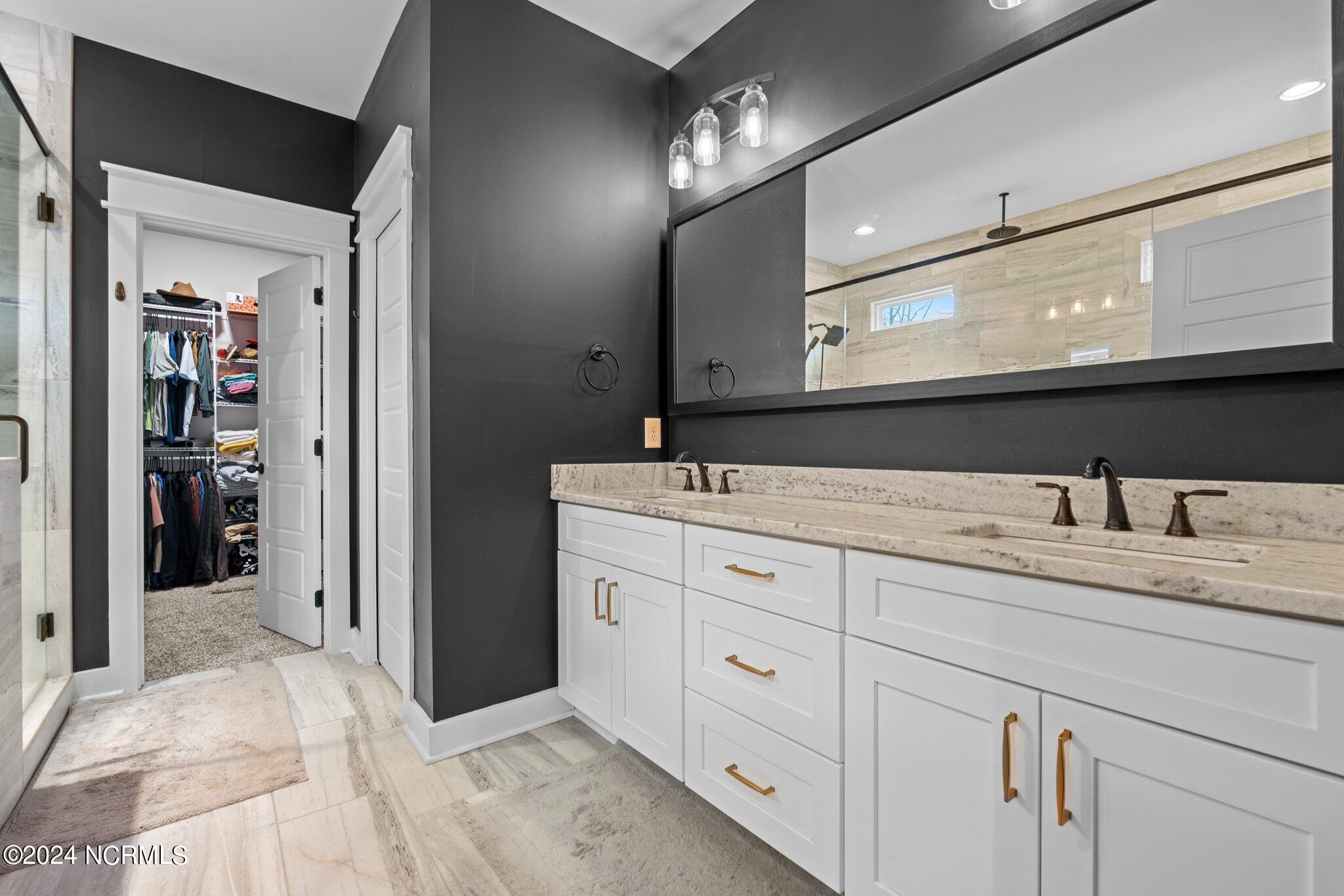 165 Riding Lane Southern Pines, NC 28387 - Photo 22 of 39 20-web-or-mls-DSC09113