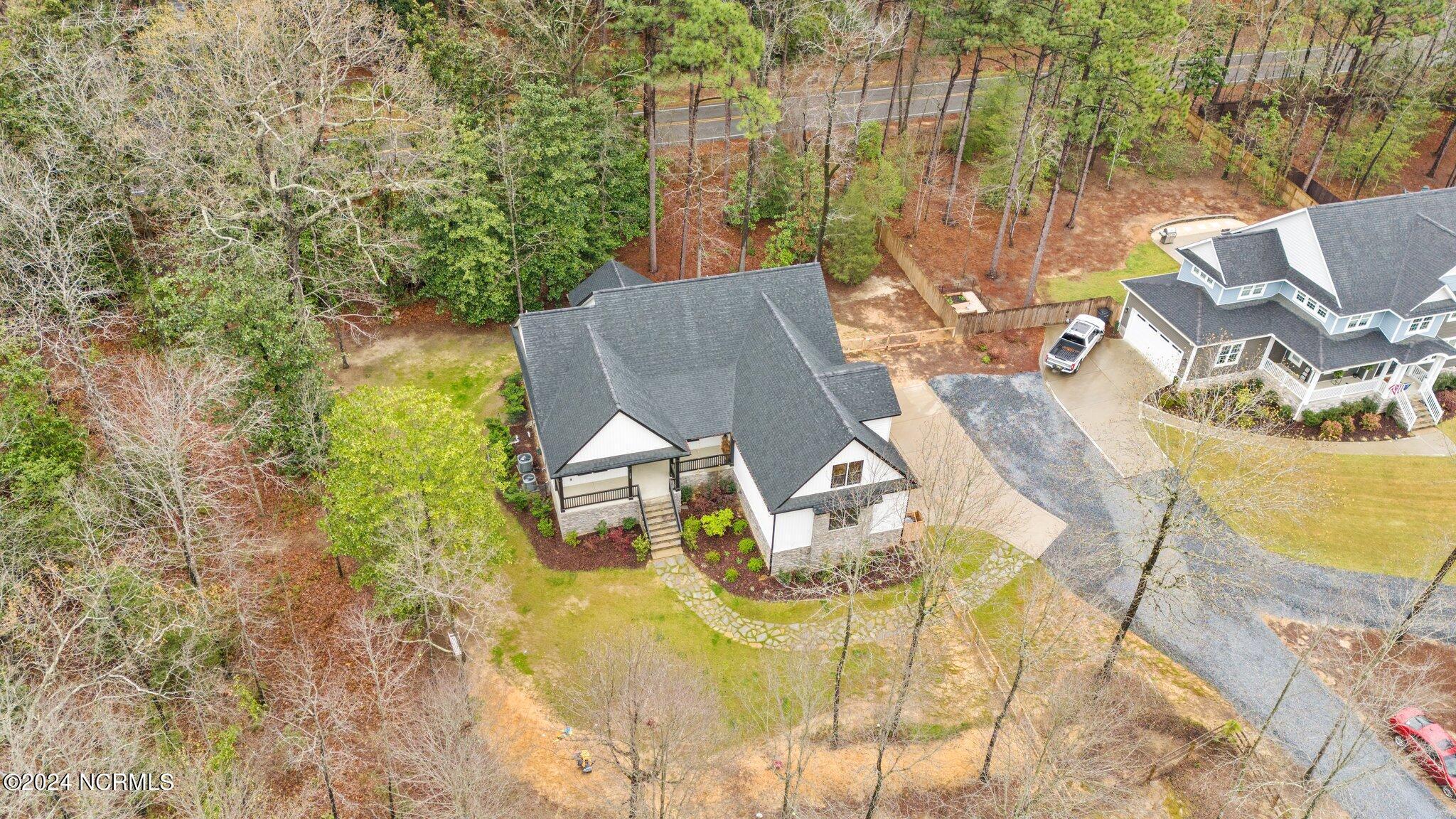 165 Riding Lane Southern Pines, NC 28387 - Photo 33 of 39 3-web-or-mls-DJI_20240324122756_0633_D