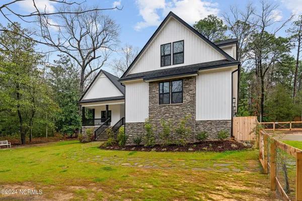 $815,000 | 165 Riding Lane, Southern Pines, NC 28387