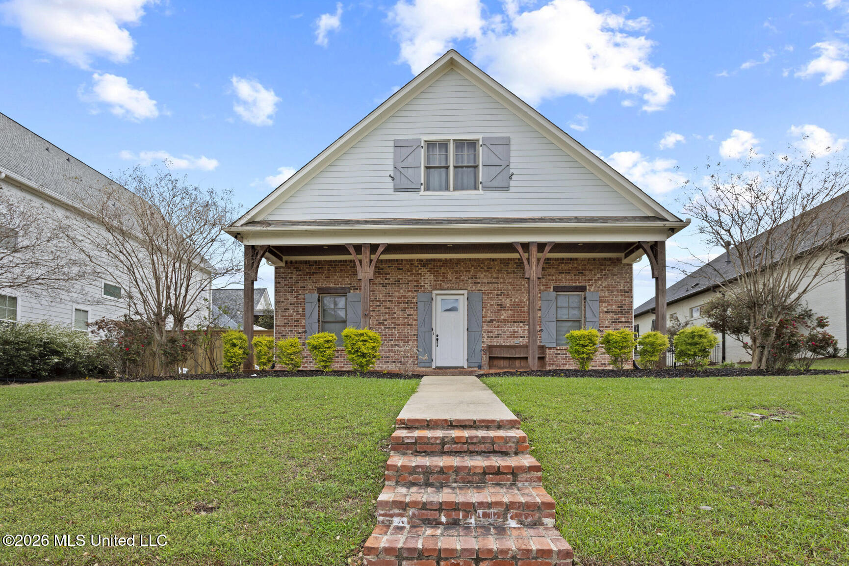 Welcome to 606 Arbor Way!