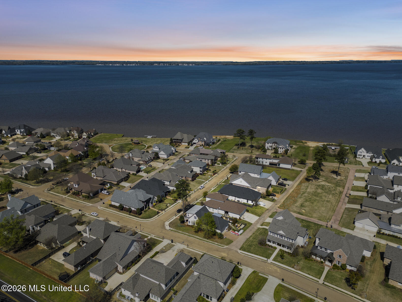 606 Arbor Way Brandon, MS 39047 - Photo 4 of 63 Beautiful Sunsets!