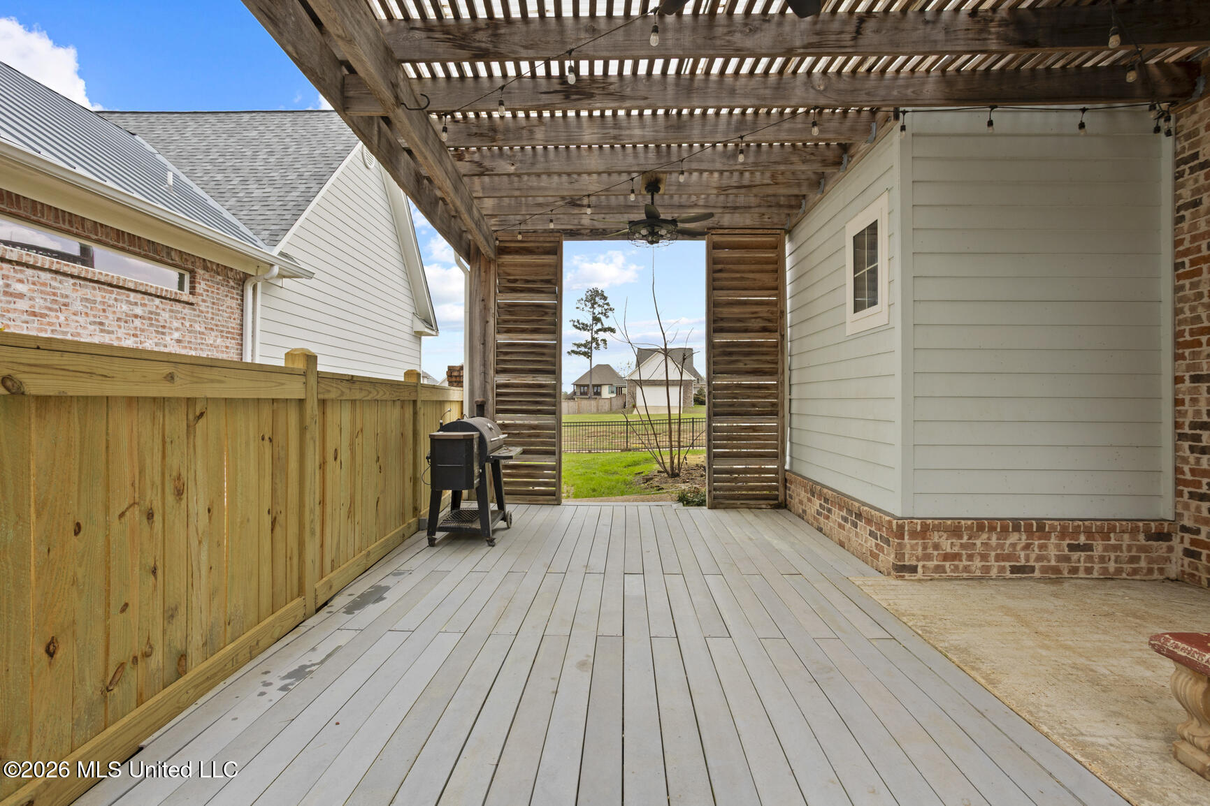 606 Arbor Way Brandon, MS 39047 - Photo 58 of 63 Huge Outdoor Living Space!