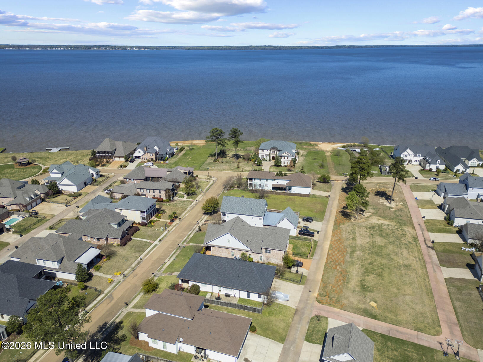 606 Arbor Way Brandon, MS 39047 - Photo 59 of 61 Moments from the Water!