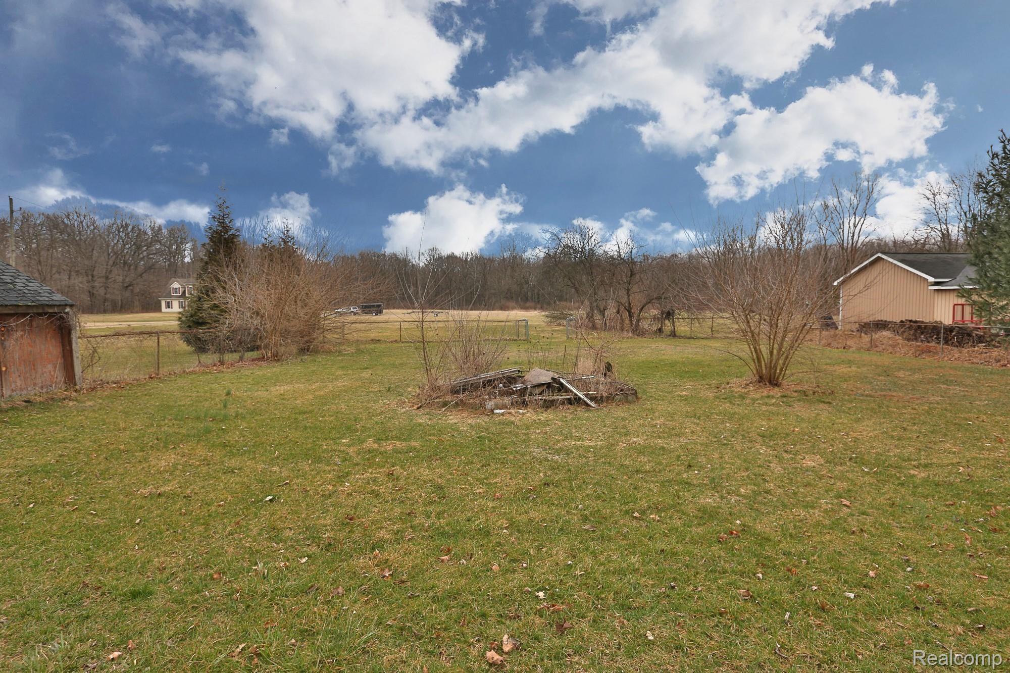 22695 Bohn Road Belleville, MI 48111 - Photo 15 of 15 2B8A9847.jpg