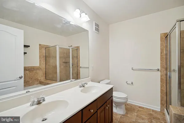 $2,850 | 22936 Spicebush Drive, Unit 1361, Clarksburg, MD 20871