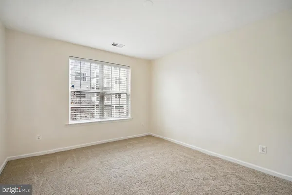 $2,850 | 22936 Spicebush Drive, Unit 1361, Clarksburg, MD 20871