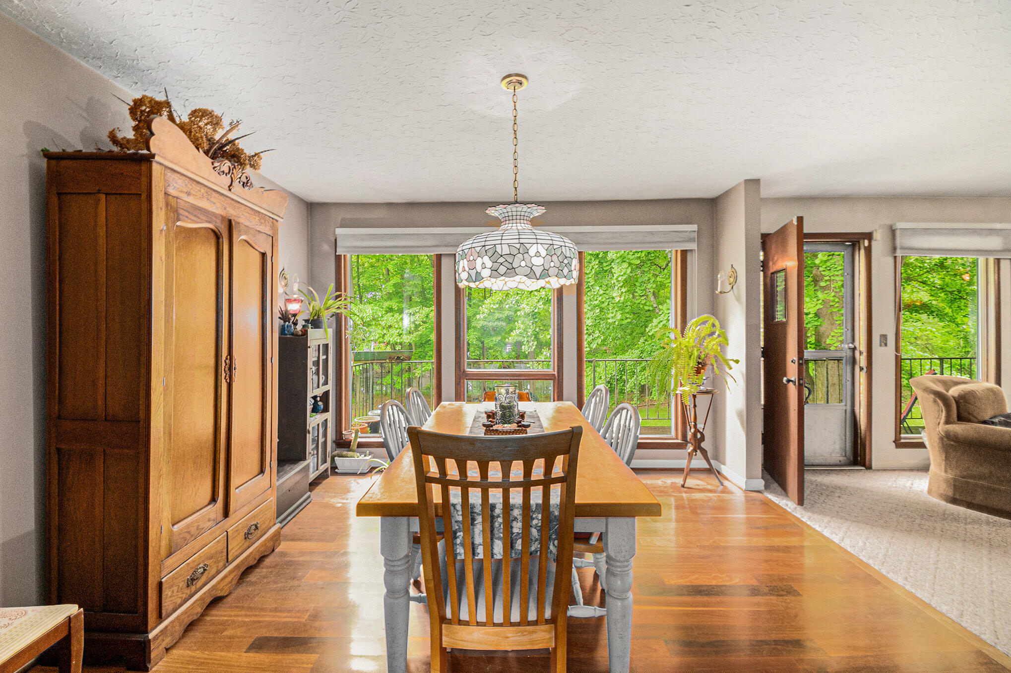 22649 North Dixboro Road South Lyon, MI 48178 - Photo 13 of 47 010_file_708