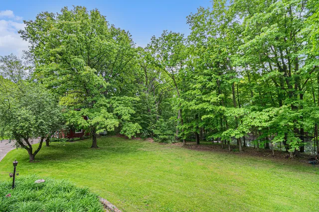 $869,000 | 22649 North Dixboro Road, South Lyon, MI 48178