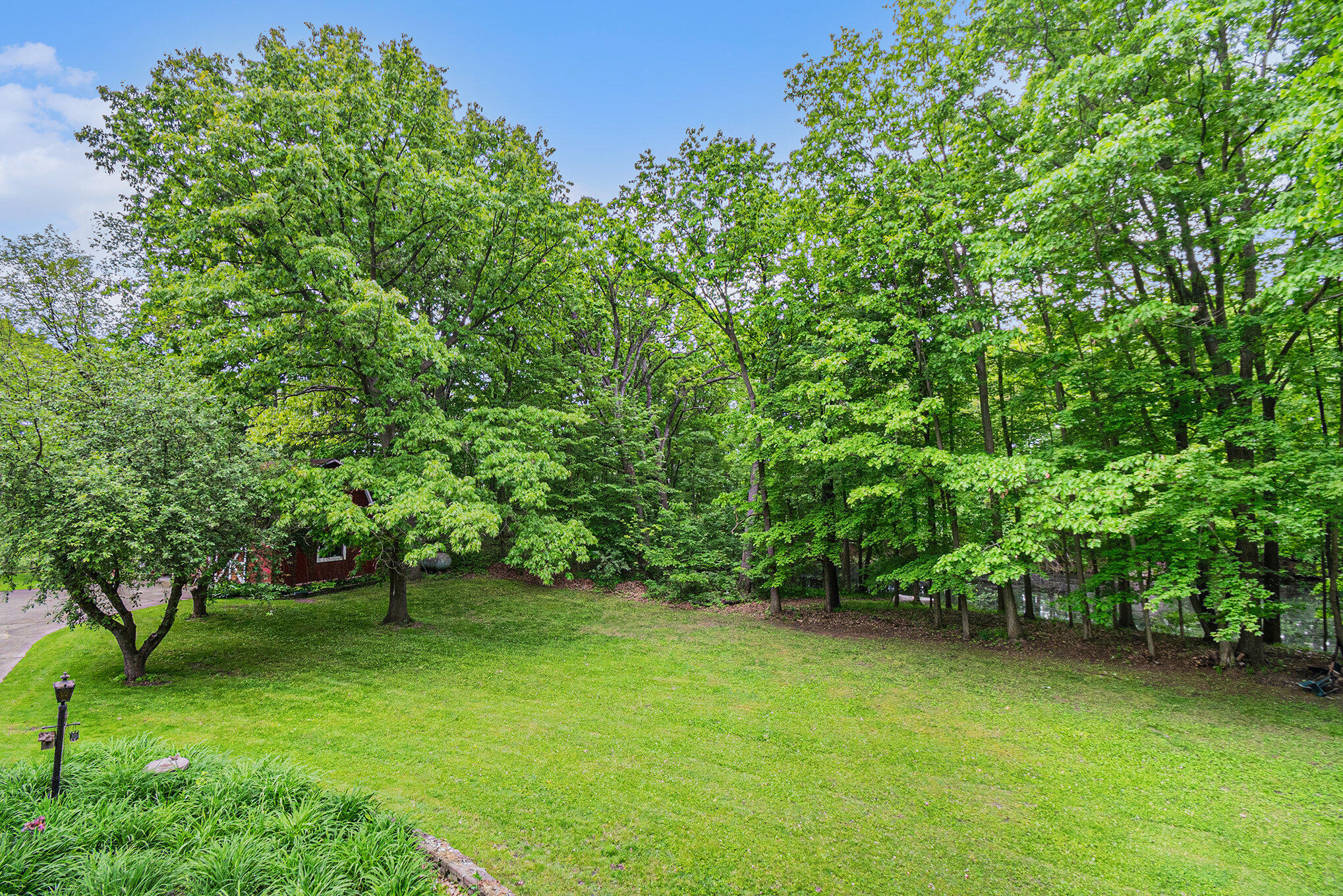 22649 North Dixboro Road South Lyon, MI 48178 - Photo 34 of 47 037_file_993