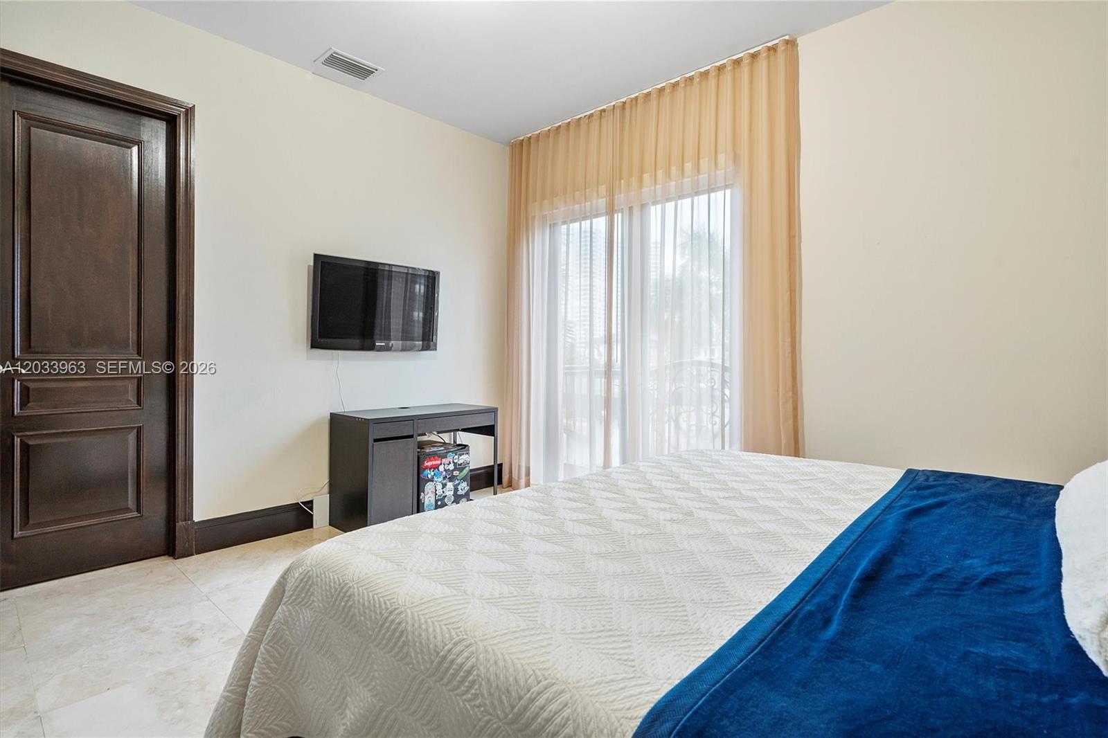 18825 North Bay Road Sunny Isles Beach, FL 33160 - Photo 50 of 76