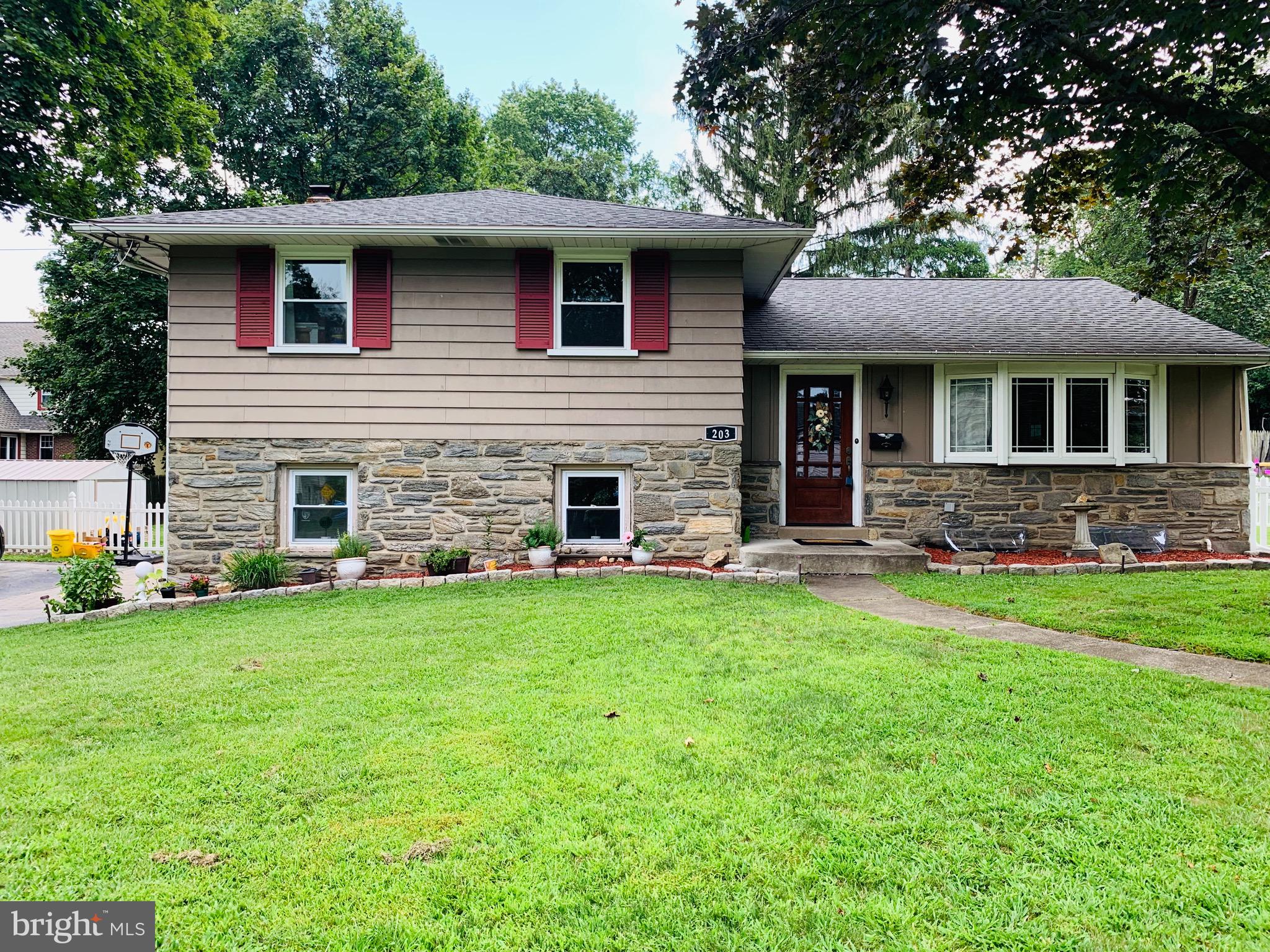 203 East Springfield Road Springfield, PA 19064 - Photo 1 of 29