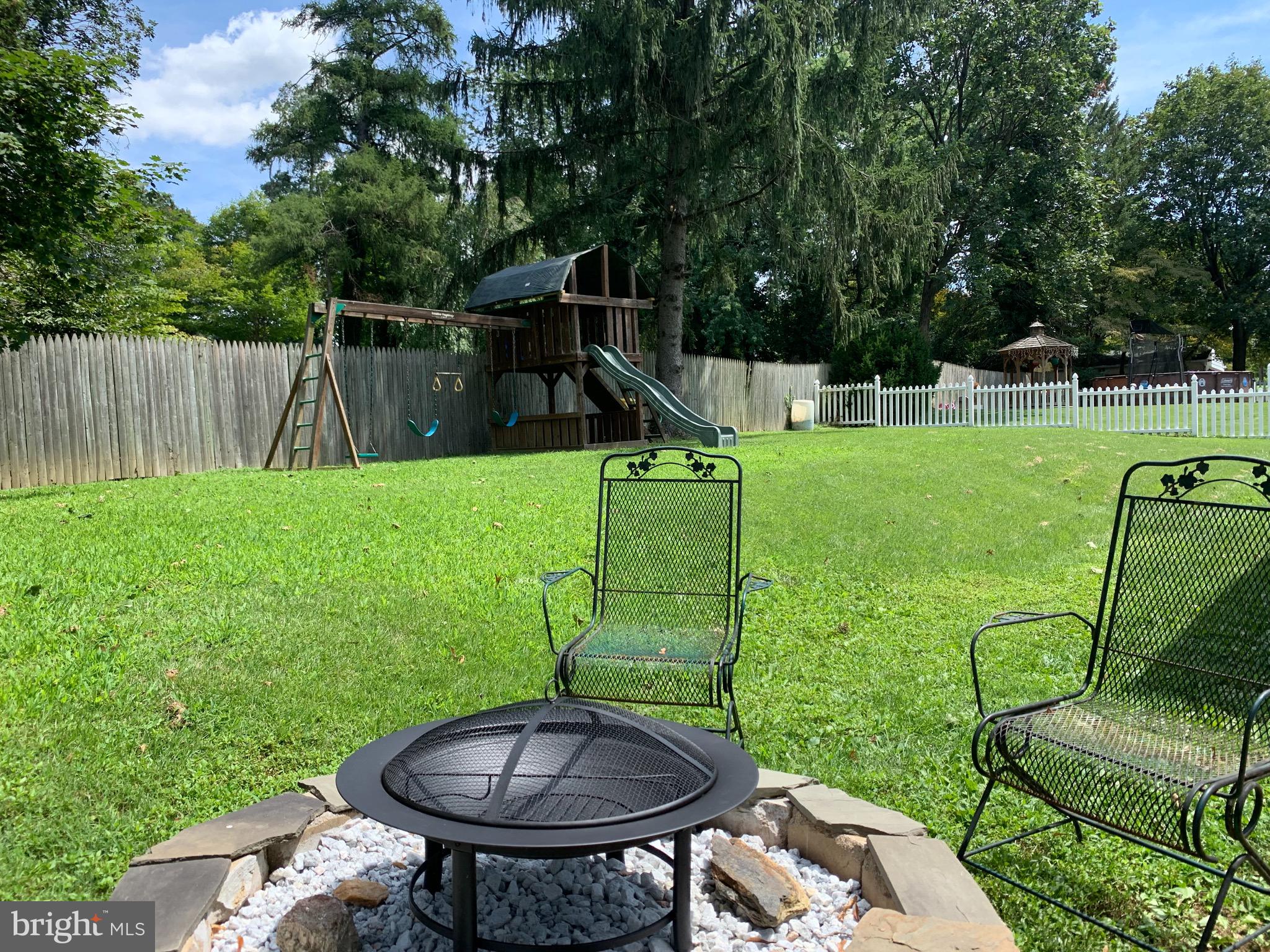203 East Springfield Road Springfield, PA 19064 - Photo 21 of 29 FirePit