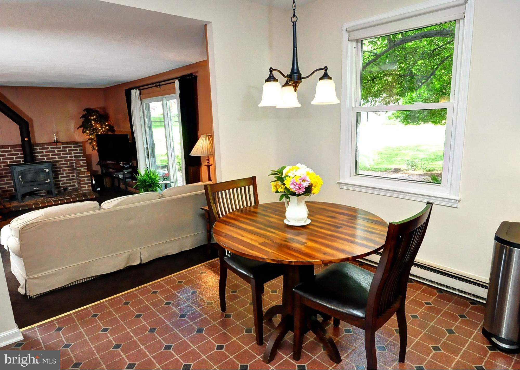 986 Anders Road Lansdale, PA 19446 - Photo 12 of 32 Breakfast Area