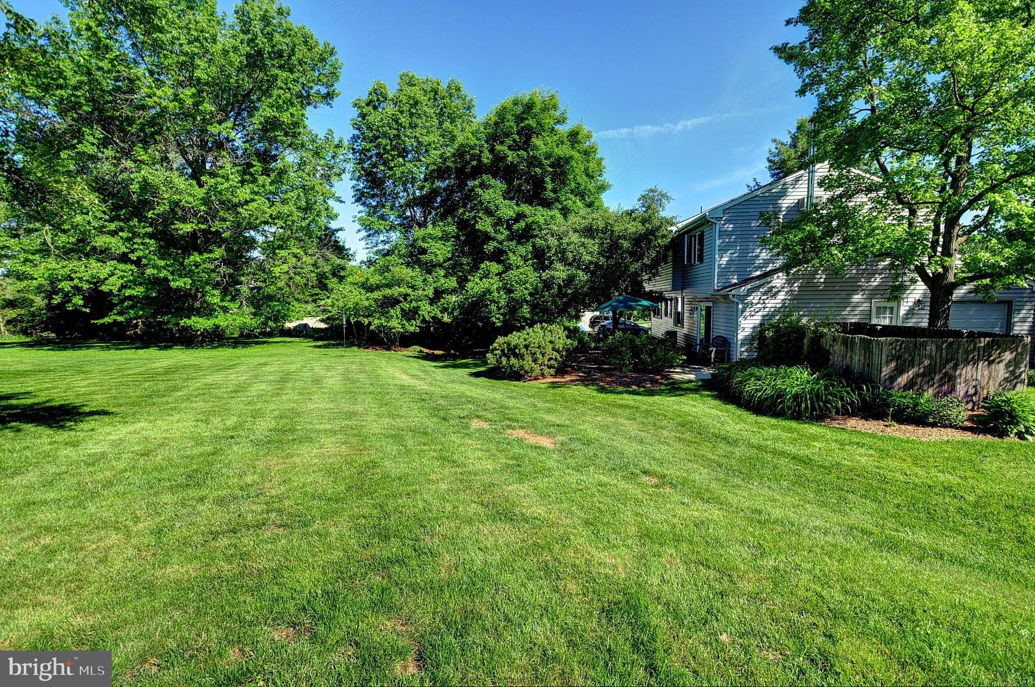 986 Anders Road Lansdale, PA 19446 - Photo 29 of 32 Park-like Yard