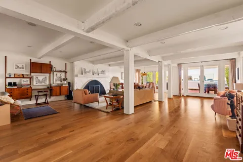 $22,000,000 | Undisclosed Address, Malibu, CA 90265