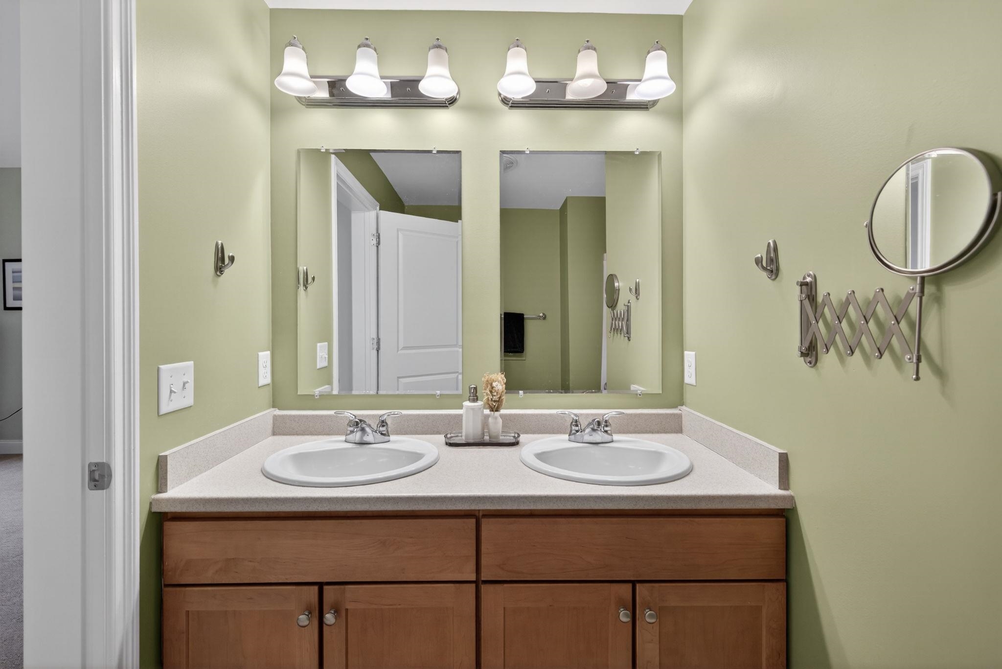 22 Mill Pond Road, Unit 22 Brentwood, NH 03833 - Photo 15 of 45