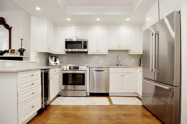 $11,500 | 179 Marlborough Street, Unit 2, Boston, MA 02116