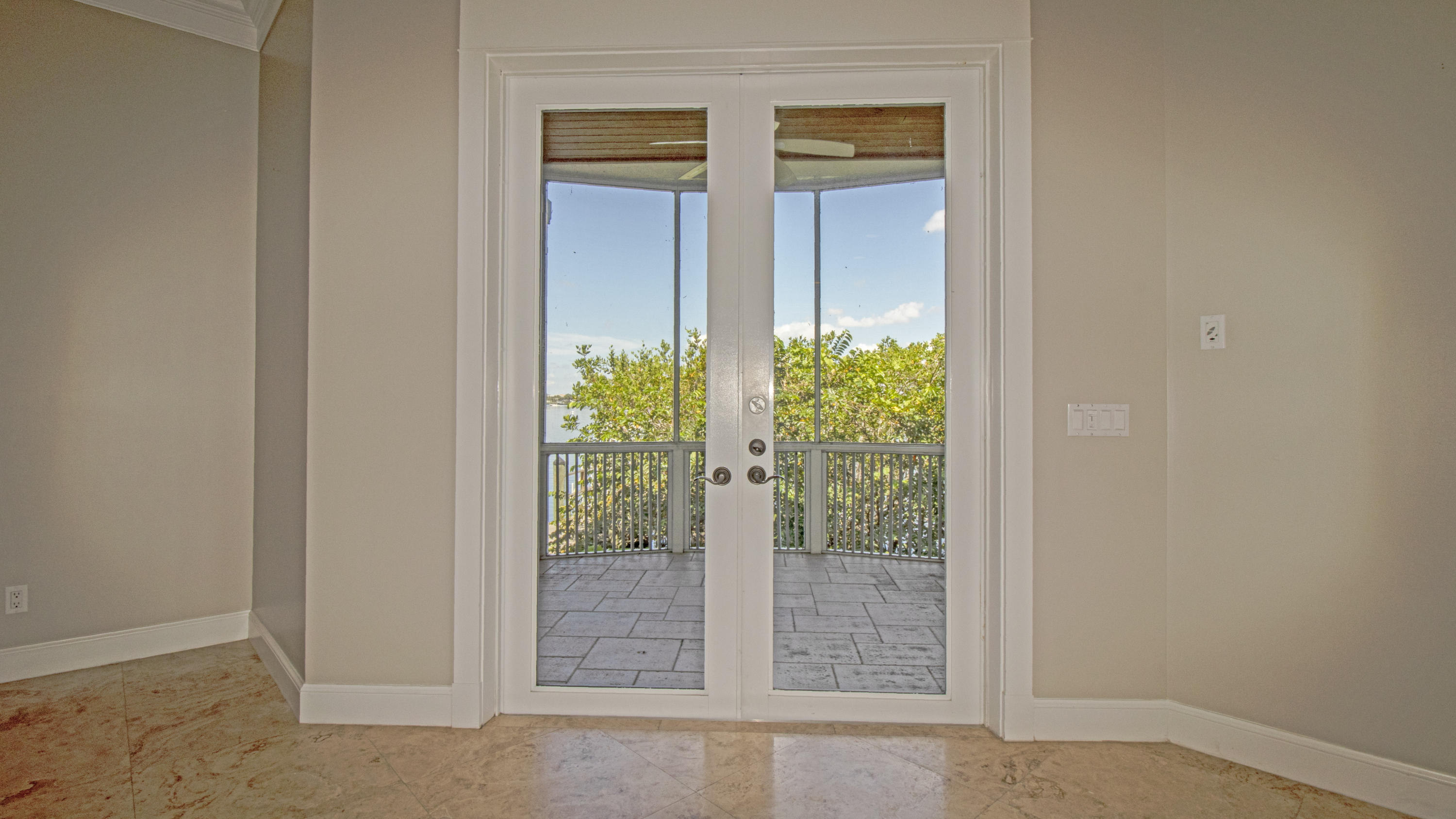 556 Southwest St Lucie Crescent Stuart, FL 34994 - Photo 19 of 42 Out to Balcony