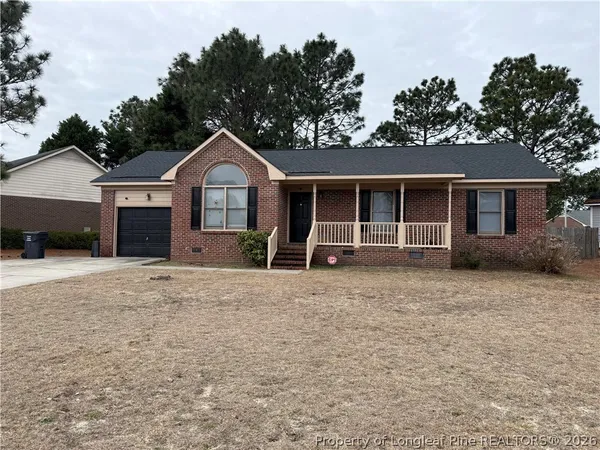 $1,800 | 5319 Thackeray Drive, Fayetteville, NC 28306