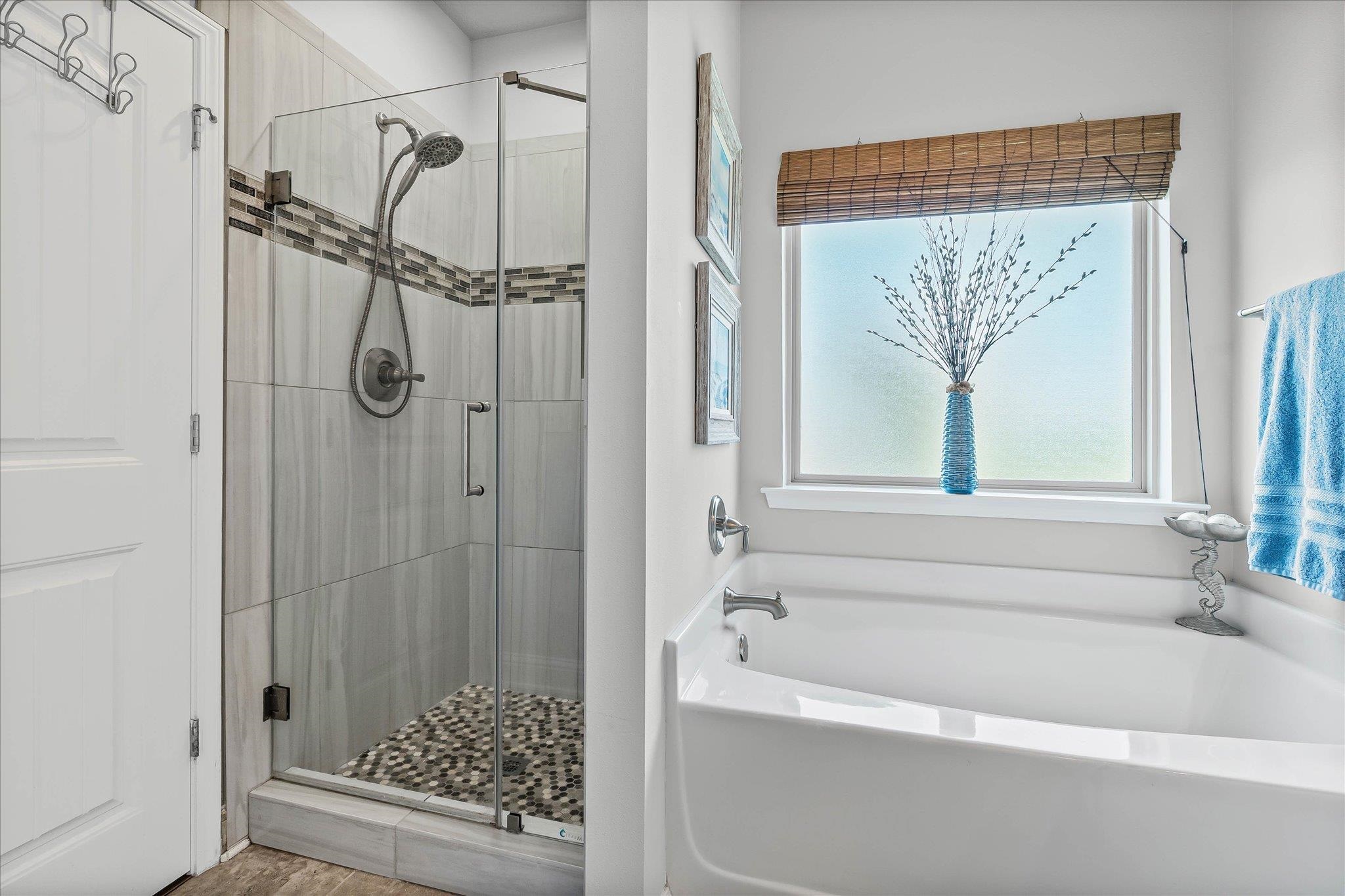 10677 Orkney Way Daphne, AL 36527 - Photo 13 of 22 Bathroom